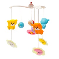 Körhinta a kiságy fölé világító vetítővel  Baby Mix piros