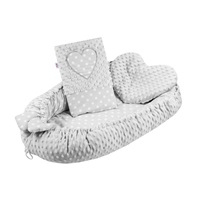 Luxus babafészek párnával és paplannal New Baby Minkyből Szívecske szürke