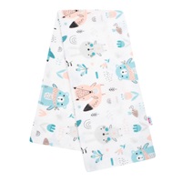 Flanel pelenka nyomtatott mintával New Baby fehér állatkák