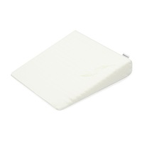 Baba párna - ék alakú New Baby STANDARD 38x30x7 cm Aloe vera