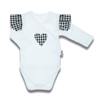 Baba áthajtós patentos body Nicol Viki