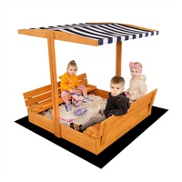 Zárható fa homokozó padokkal és tetővel gyerekeknek Baby Mix 120x120 cm kék-fehér