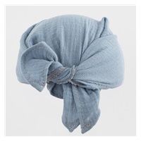 Nyári muszlin baba fejkendő napellenzővel New Baby blue