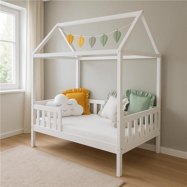 Gyermek ház alakú ágy korláttal és ágyráccsal New Baby CASTELLO 180x90 cm fehér