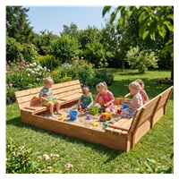 Gyerek fa homokozó fedővel és padokkal Baby Mix 180x180 cm