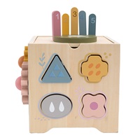 Montessori fa fejlesztőközpont Baby Mix